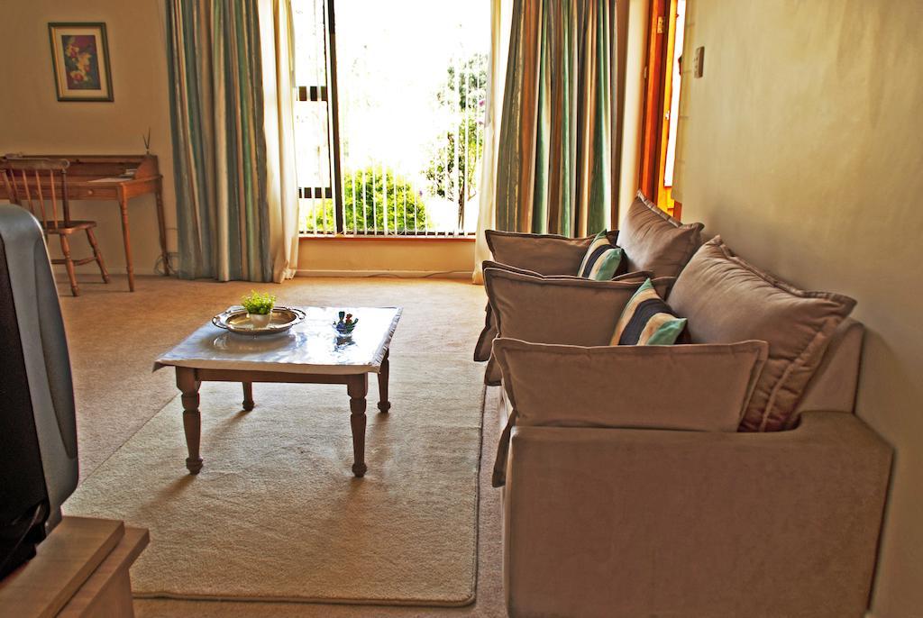 Blomtuin Vineyards Country Home Guest Room الغرفة الصورة