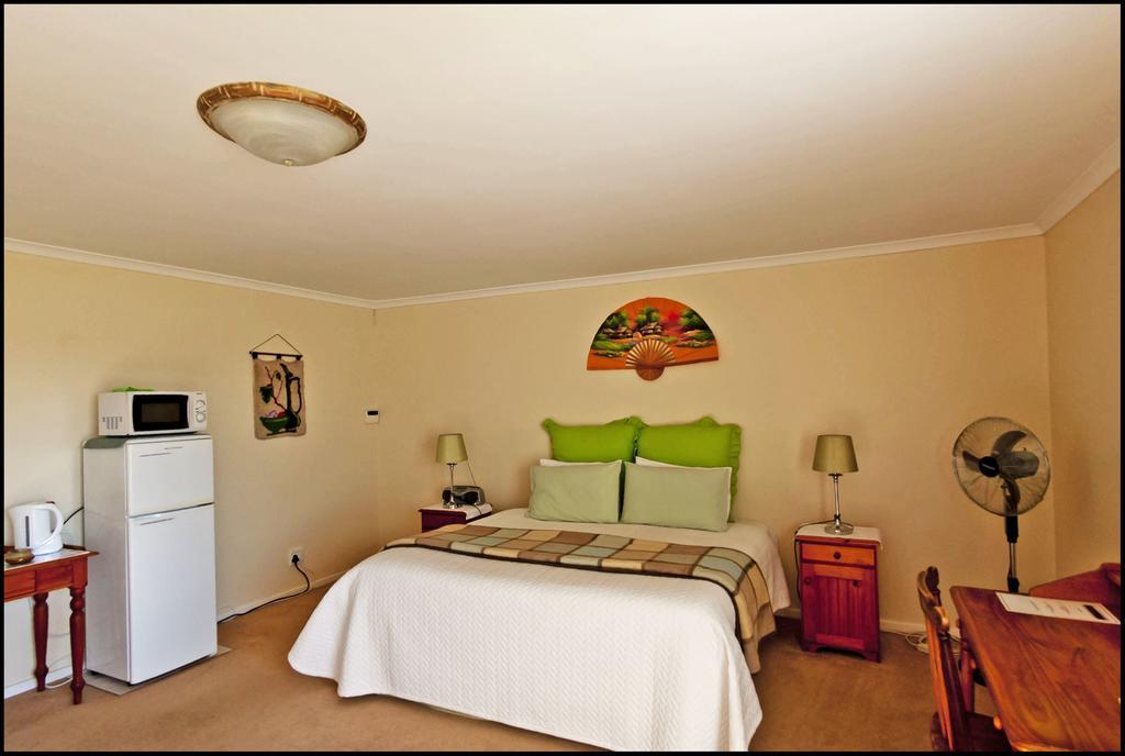 Blomtuin Vineyards Country Home Guest Room المظهر الخارجي الصورة