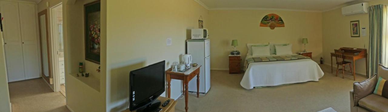 Blomtuin Vineyards Country Home Guest Room المظهر الخارجي الصورة